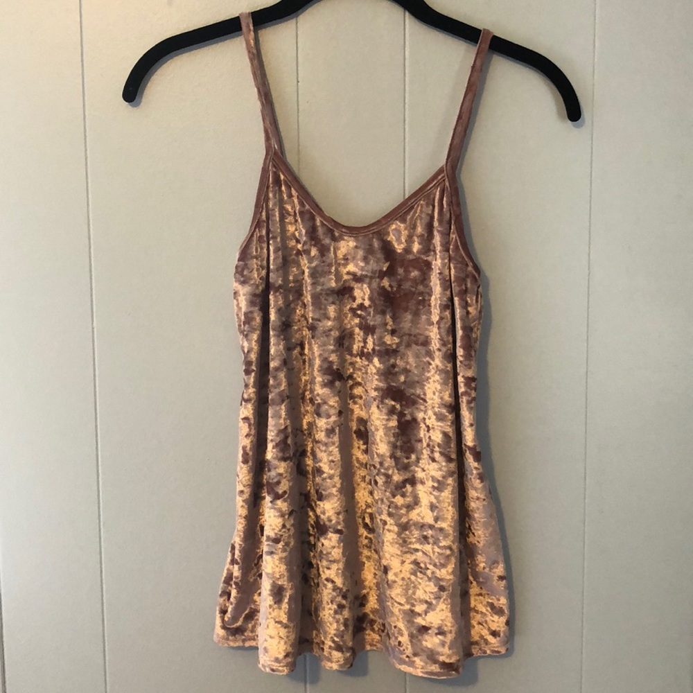 Blush crushed velvet tank